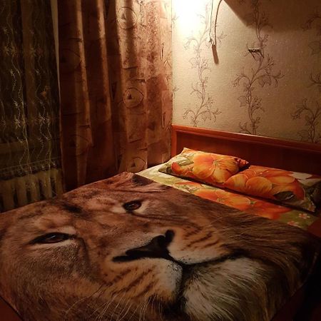 House Hotel Apartments 3 Rivne Ngoại thất bức ảnh