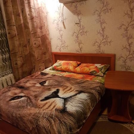 House Hotel Apartments 3 Rivne Ngoại thất bức ảnh