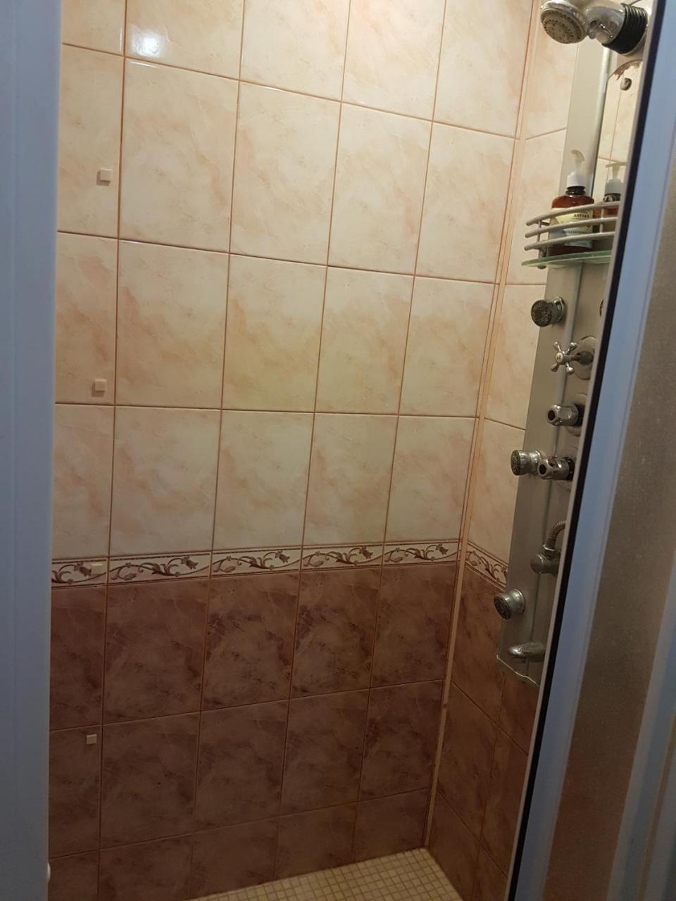 House Hotel Apartments 3 Rivne Ngoại thất bức ảnh