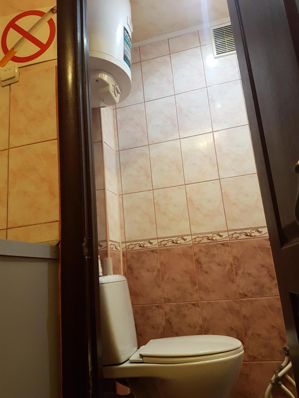 House Hotel Apartments 3 Rivne Ngoại thất bức ảnh